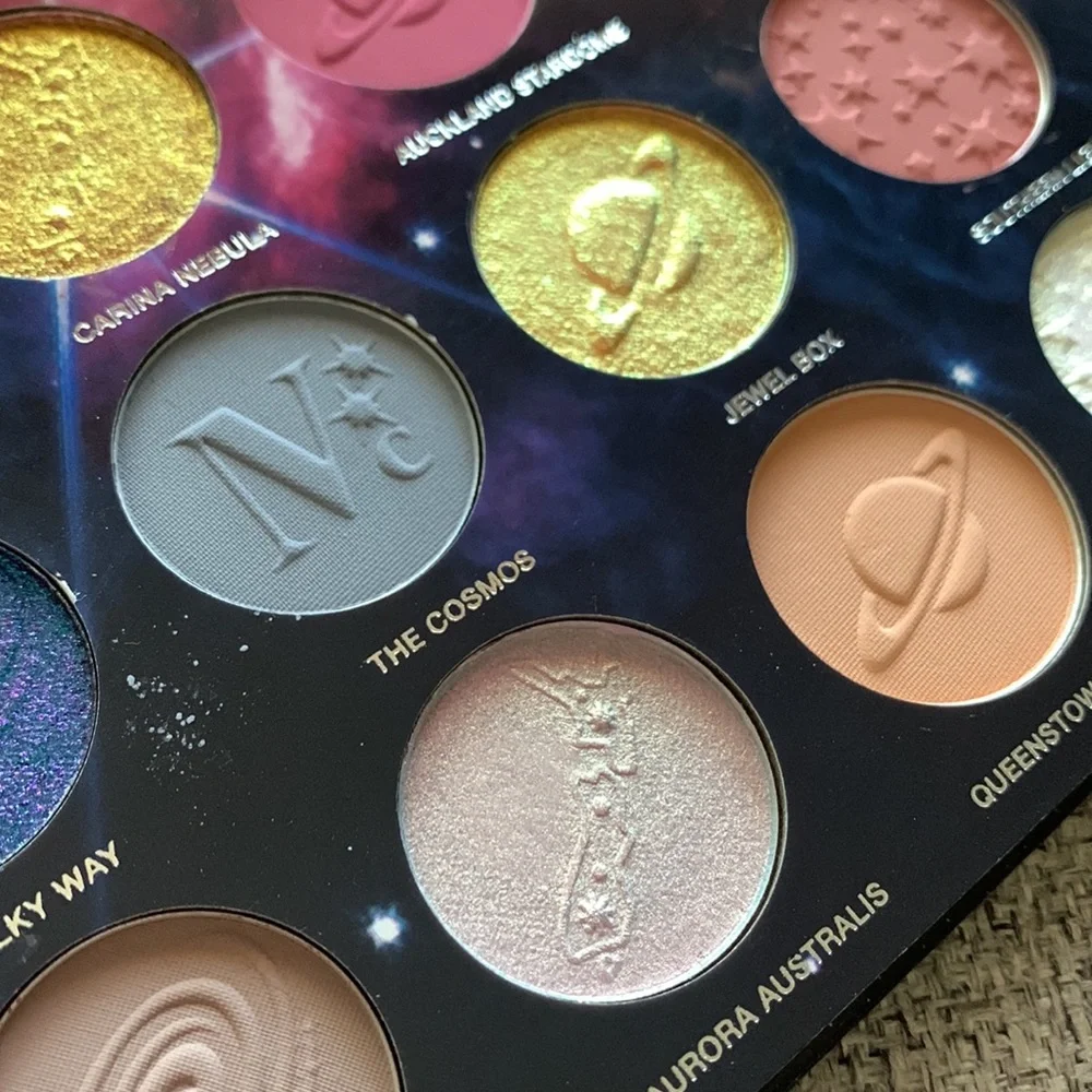 NIB Nomad New Zealand Stargazing Palette - Picture 4 of 10